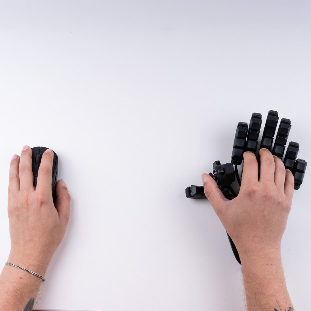 Left-handed gaming