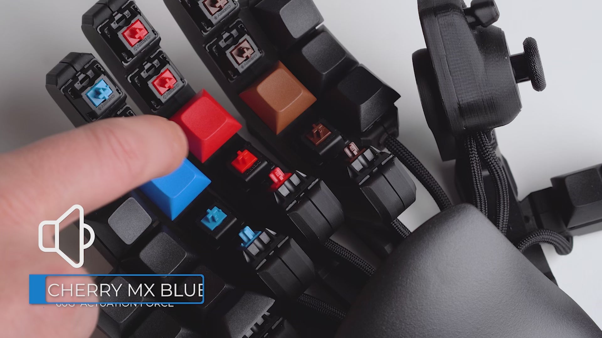 azeron keyzen ほぼ新品　期間限定9/10前後まで azeron keyzen ほぼ新品 期間限定9/10前後まで azeron keyzen